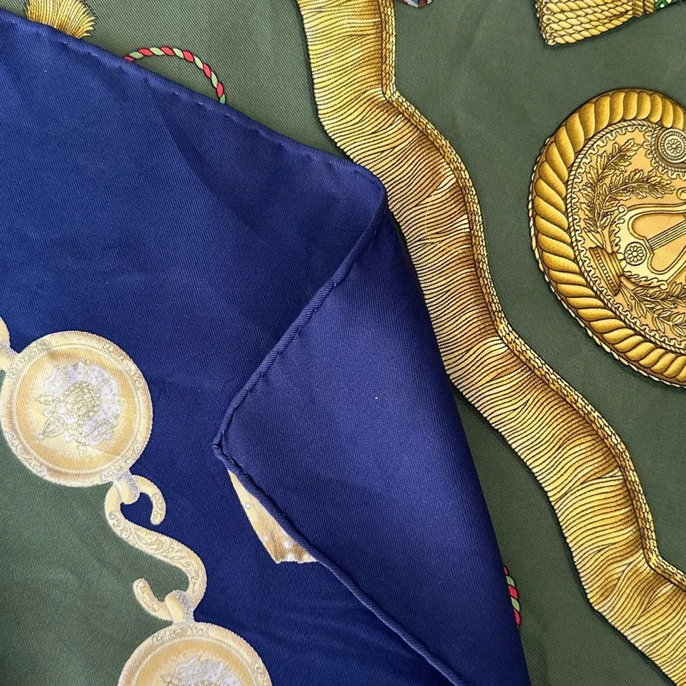 Hermes scarf les Tambours - Picture 13 of 15